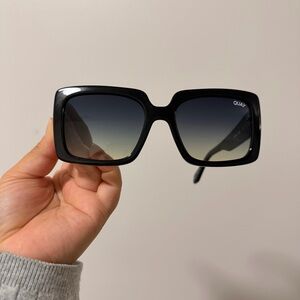 Quay Australia Total Vibe Black Gradient Sunglasses